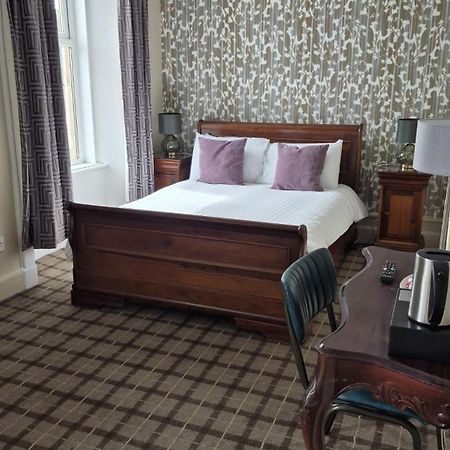 Commercial Hotel Alness Luaran gambar