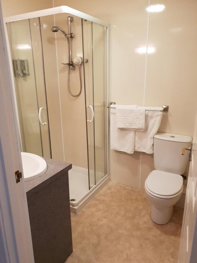 Commercial Hotel Alness Luaran gambar